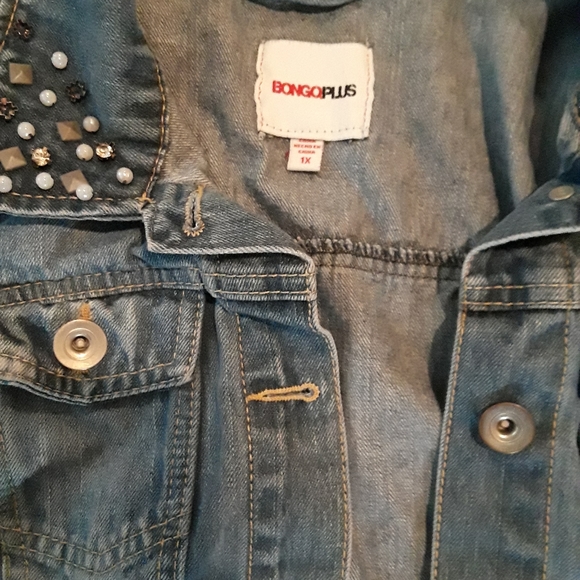 Cropped Sleeveless Jean Jacket 1x - Picture 3 of 3